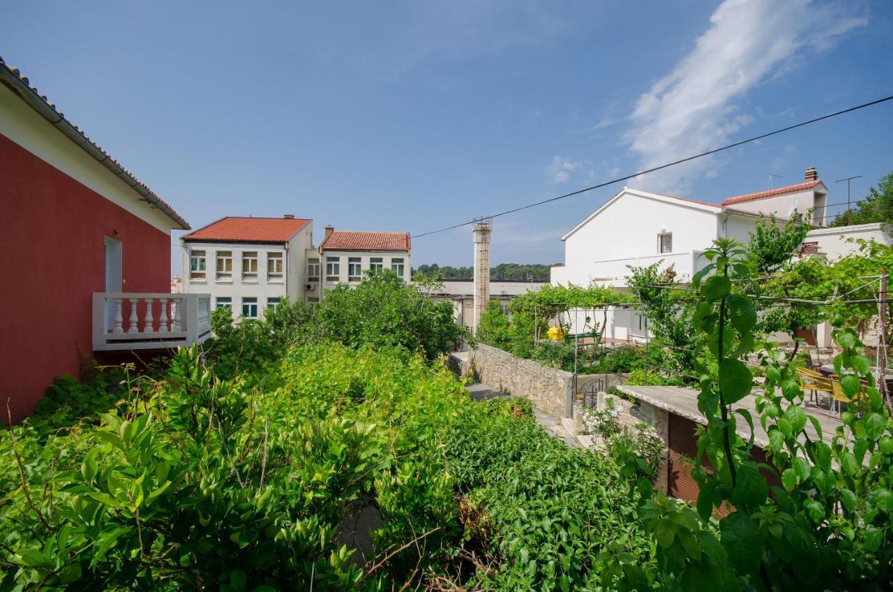 Apartments Toni Banjol المظهر الخارجي الصورة
