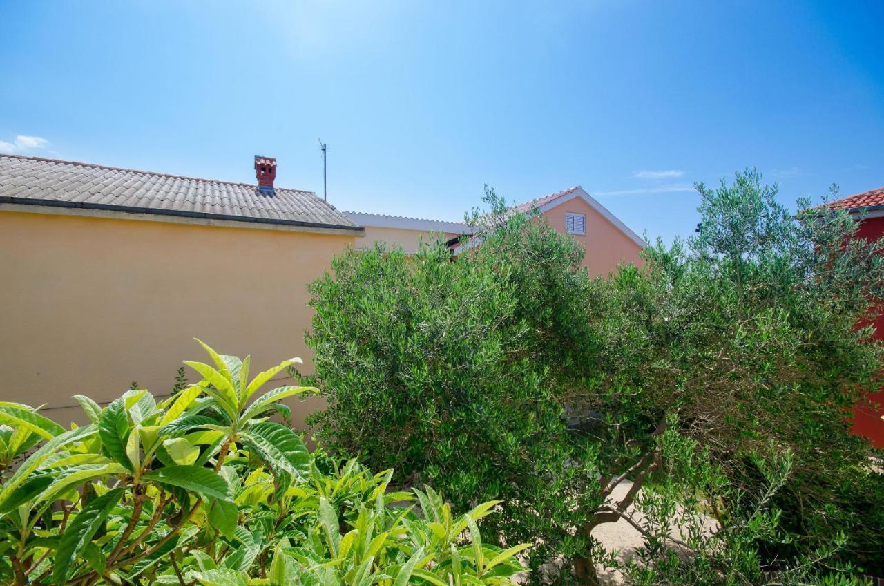 Apartments Toni Banjol المظهر الخارجي الصورة
