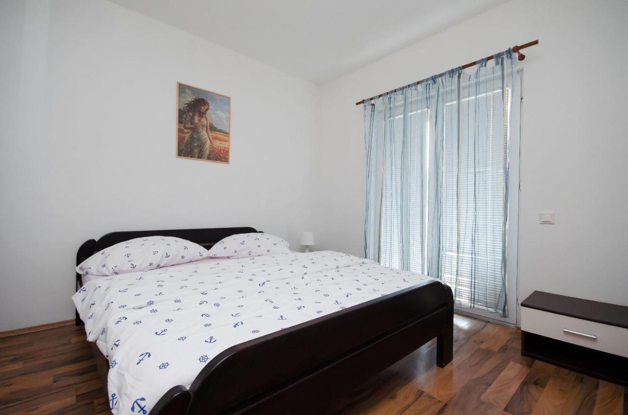 Apartments Toni Banjol المظهر الخارجي الصورة