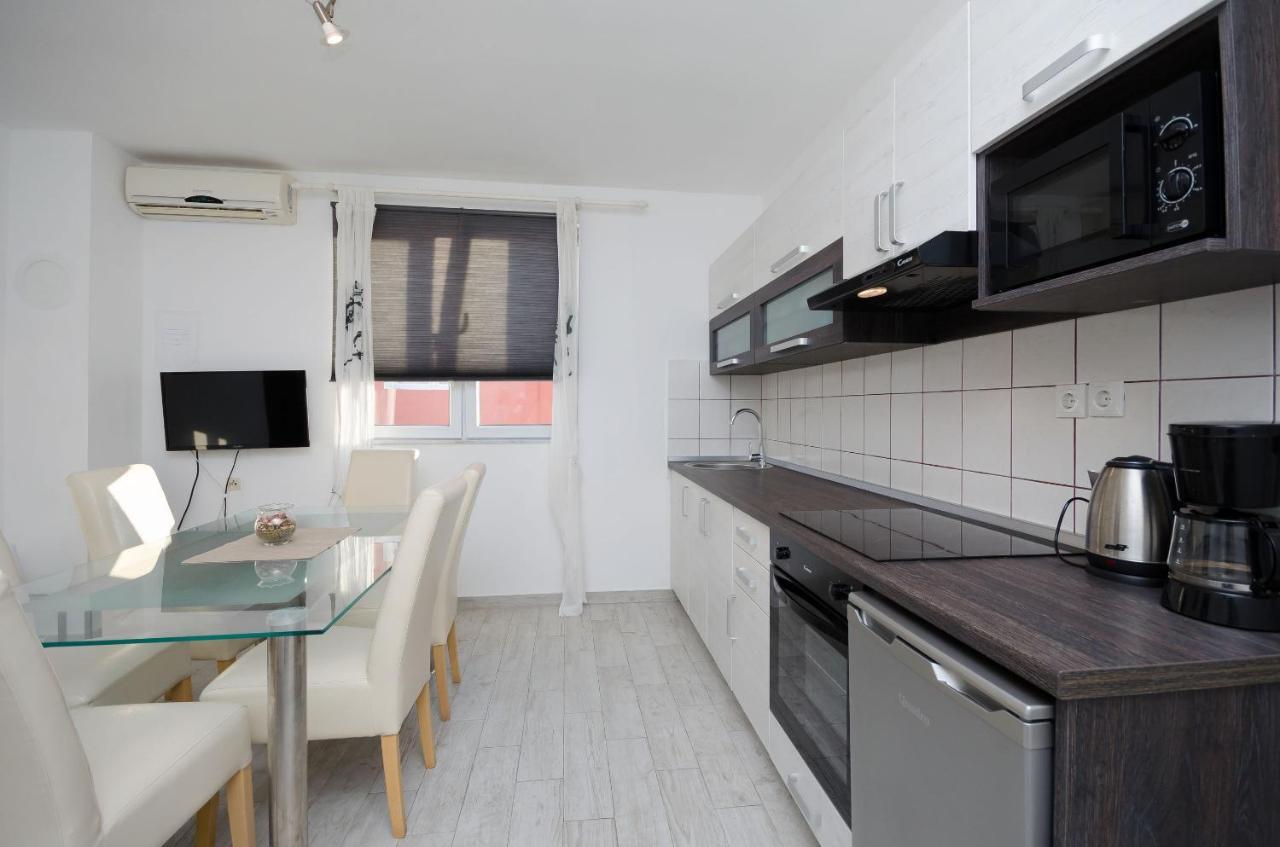 Apartments Toni Banjol المظهر الخارجي الصورة