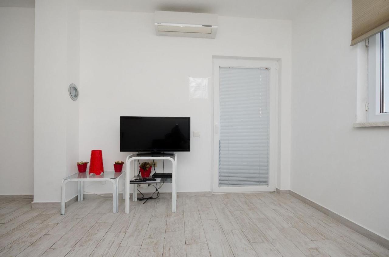 Apartments Toni Banjol المظهر الخارجي الصورة